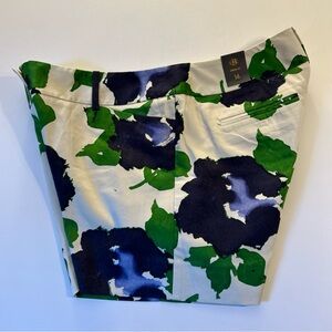 Outback Red Woman size 14 Drew Fit NEW Floral Blue Green Shorts Casual Beach